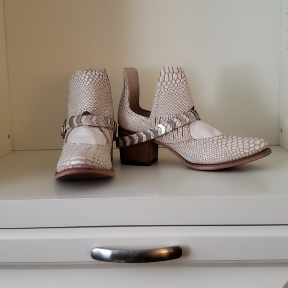 Freebird by Steven Shoes - Freebird booties